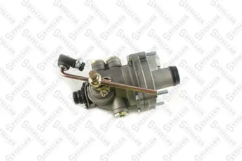 регулятор тормозных сил! механический М16х1.5 P=0.8Bar DAF,MAN,KRAZ 85-73011-SX STELLOX