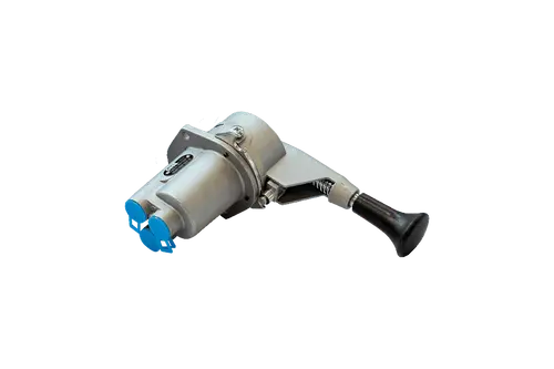 кран ручного тормоза! КАМАЗ 4310/43101/4326/43501/5320/53212/5410/53212, МАЗ, УРАЛ 35260080010 SORL