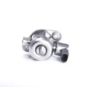 насос топливный высокого давления! VW Beetle 2.0 CBFA/CCTA 14> 0 261 520 472 BOSCH