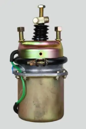 энергоаккумулятор !тип 20/20, шпильки М16x1.5 (120мм), шток М16x1.5 МАZ 661-3519100 АВТОМАГНАТ