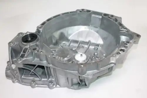 картер сцепления! под 3 шпильки крепления стартера Lada Vesta/X-Ray 21800-1601015-00