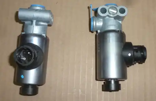 клапан электромагнитный! Iveco, DAF LF45/55, LIAZ 6212, Volzanin 5270 472 170 606 0 WABCO