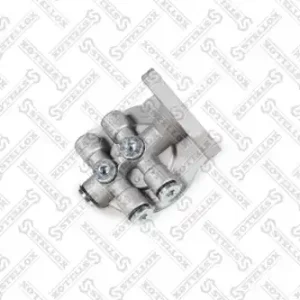 кронштейн фильтра топливного! Volvo FH/FM дв. D10B/12A/C/16A 81-32305-SX STELLOX