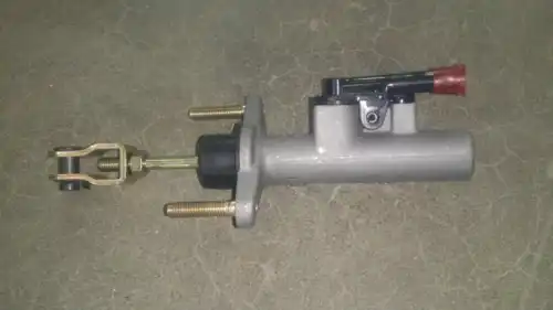 Цилиндр сцепления HOT-PARTS T111602020