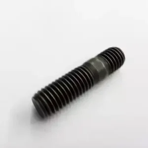 шпилька выпускного коллектора! VW N0445203 VAG